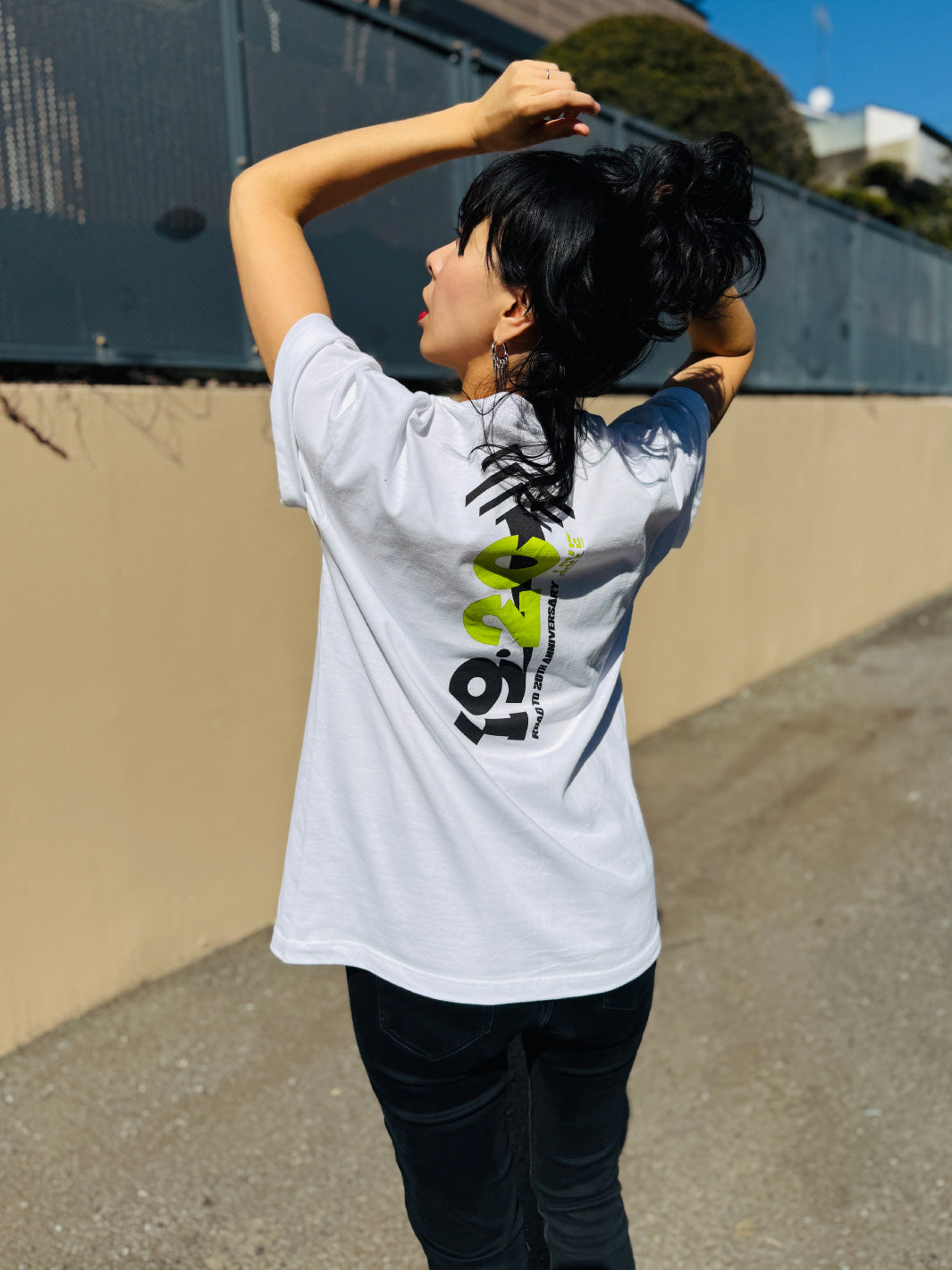 【受注生産】19▶︎20th Anniversary Tシャツ | WHITE × NEON GREEN